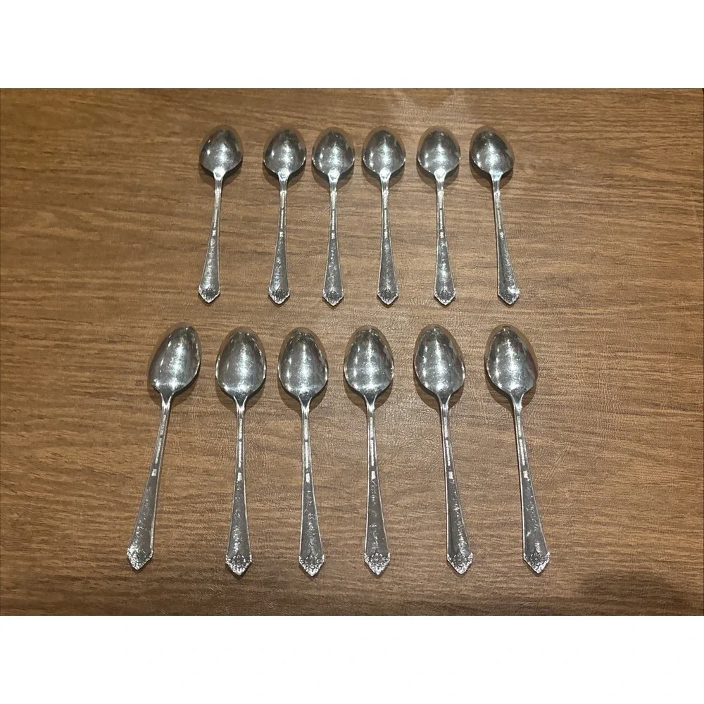 VINTAGE SET 12 OF ROGERS & BRO IS STARLITE TEASPOONS
